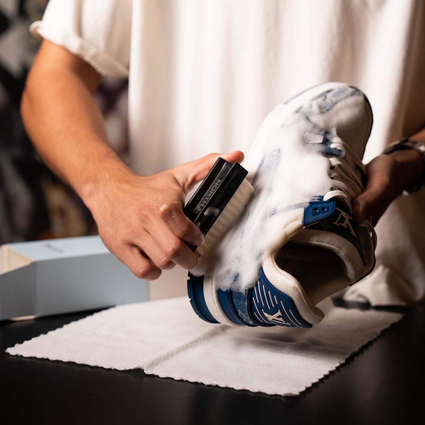 North Premium Ready-to-Use Shoe Care Kit – All-in-One Solution